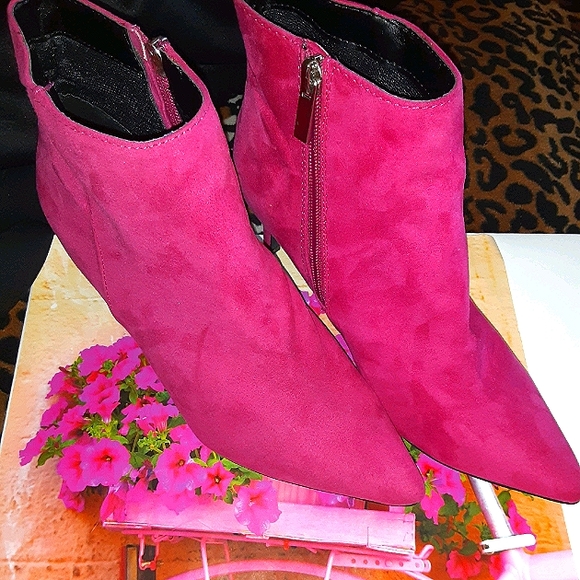 BAMBOO Shoes - Hot Pink Suede Ankle Boots - BAMBOO